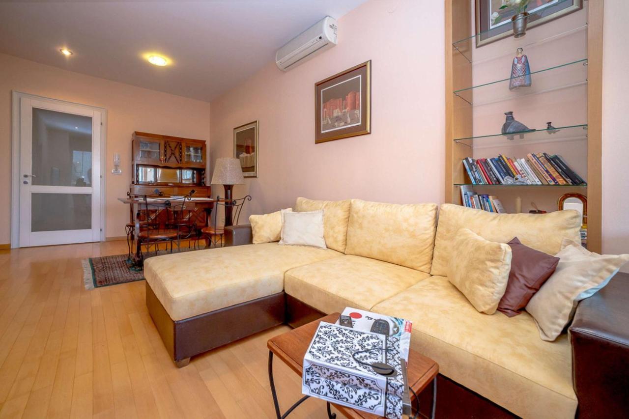 Art Deco Zagreb Centre View Apartment Bilik gambar
