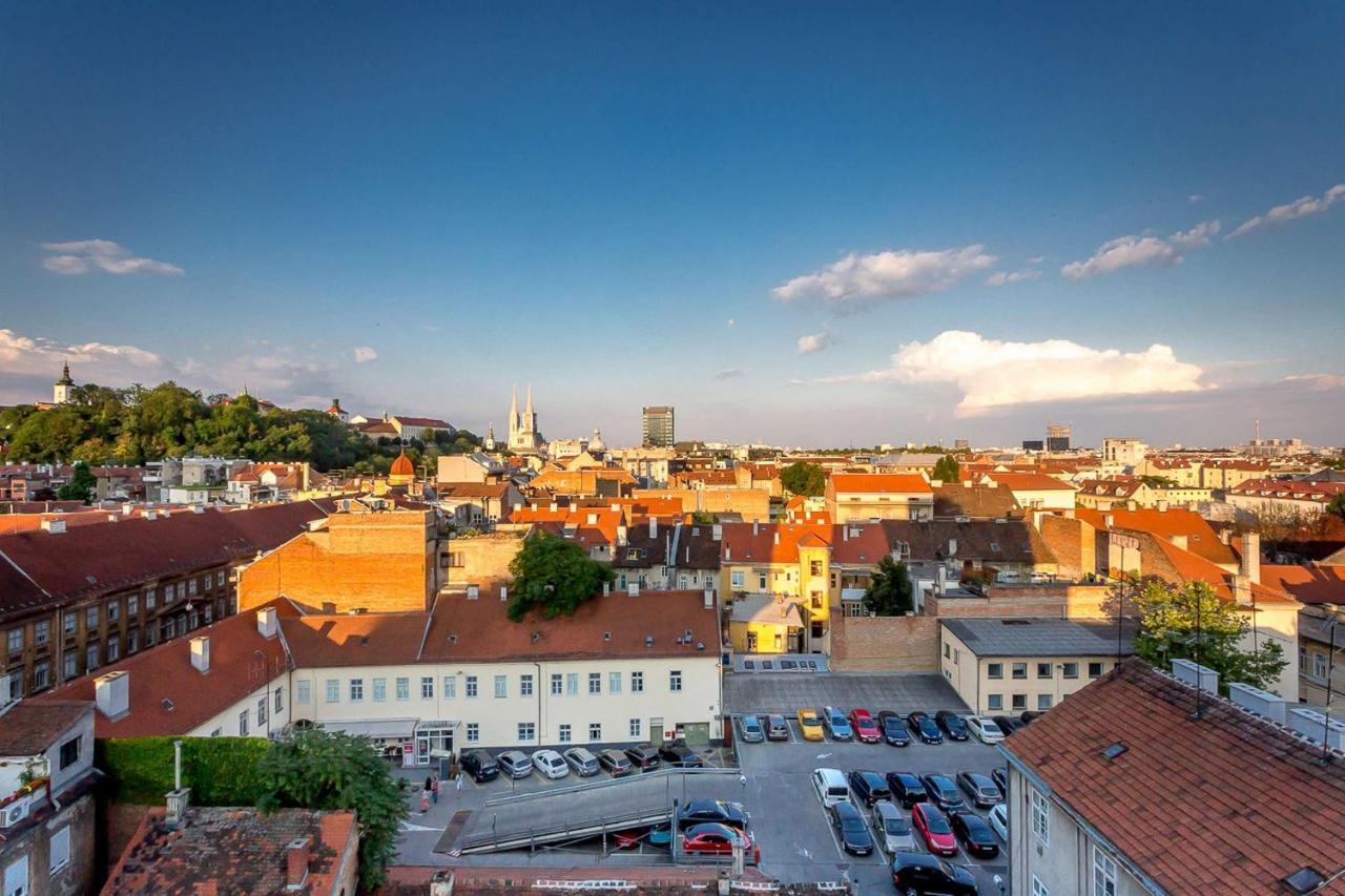 Art Deco Zagreb Centre View Apartment Bilik gambar