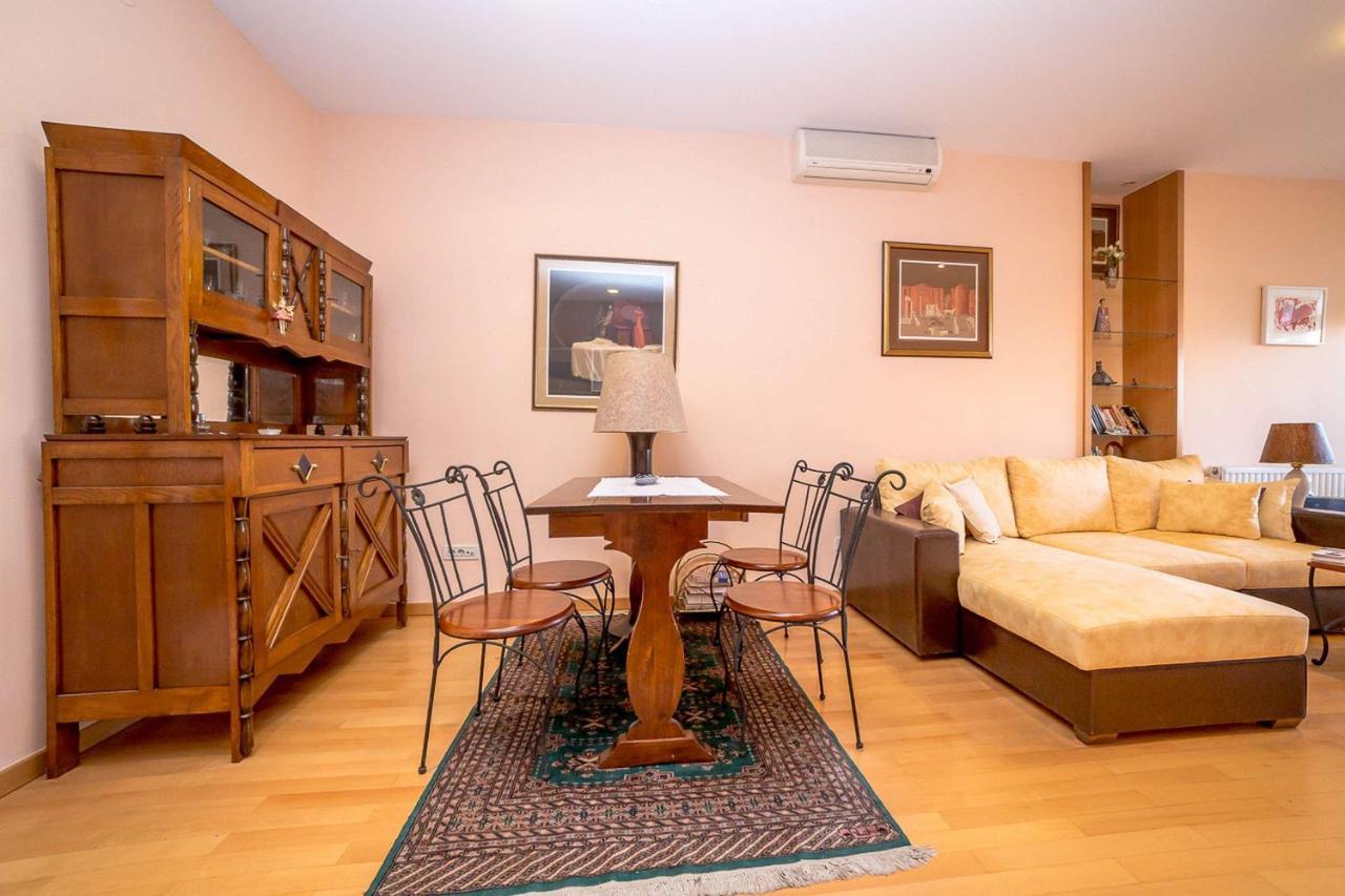Art Deco Zagreb Centre View Apartment Bilik gambar